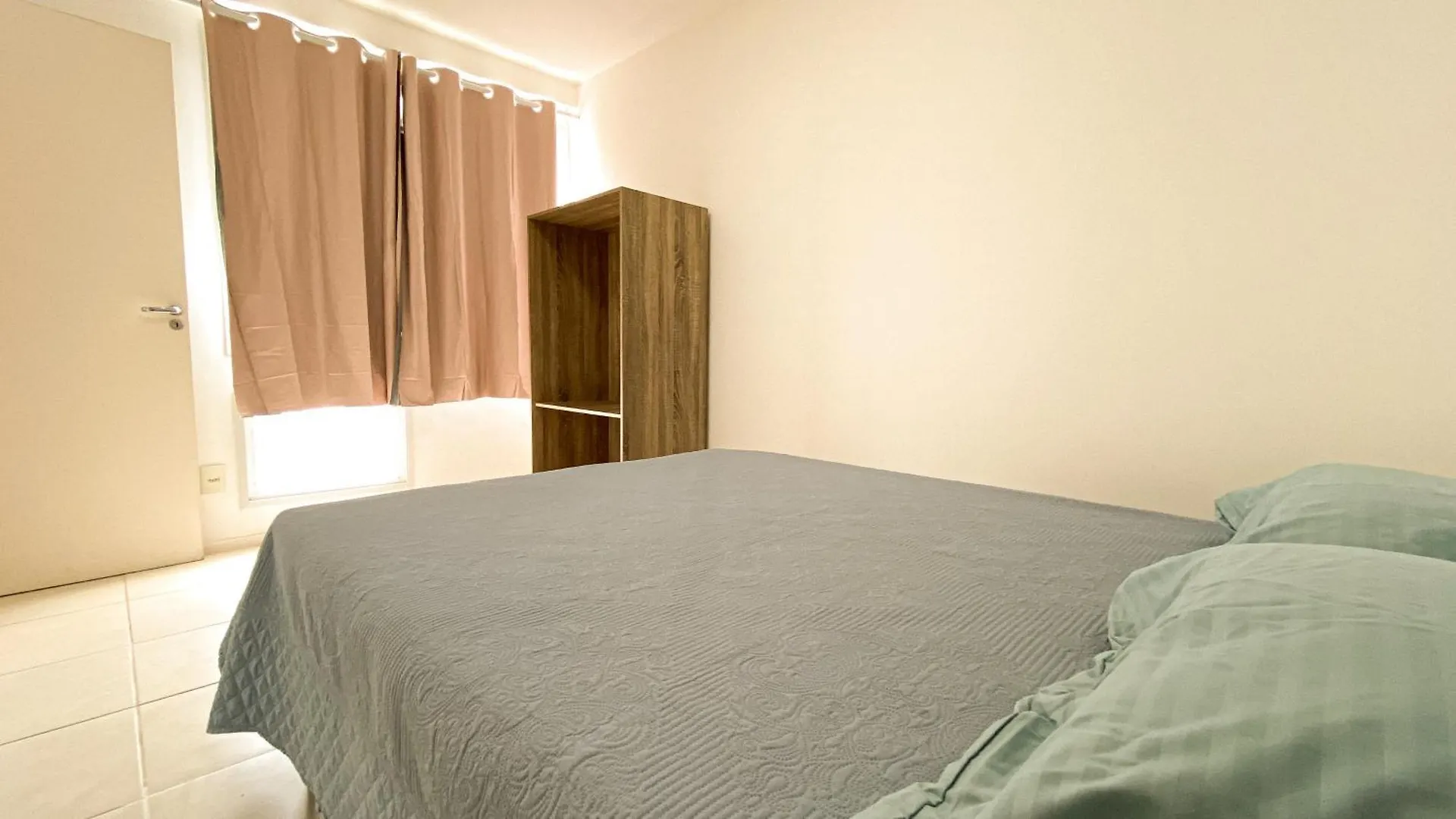 Apartamento De 2 Quartos Em Cabo Frio 0*,  Brazil